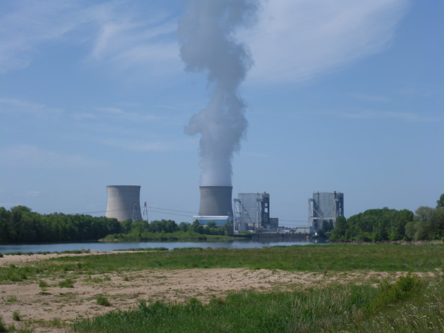 Bilck auf das Atomkraftwerk bei St-Laurend-Nouan (Bild: Klaus Dapp)