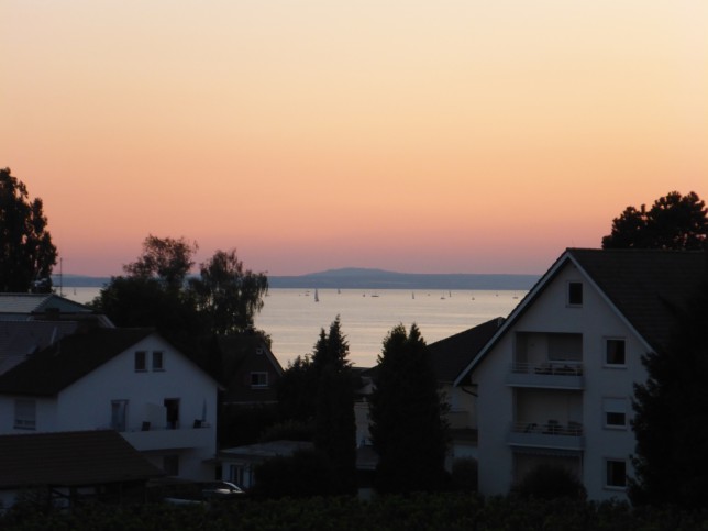Sonnenuntergang von unserer Ferienwohnung aus gesehen (Bild: Klaus Dapp)