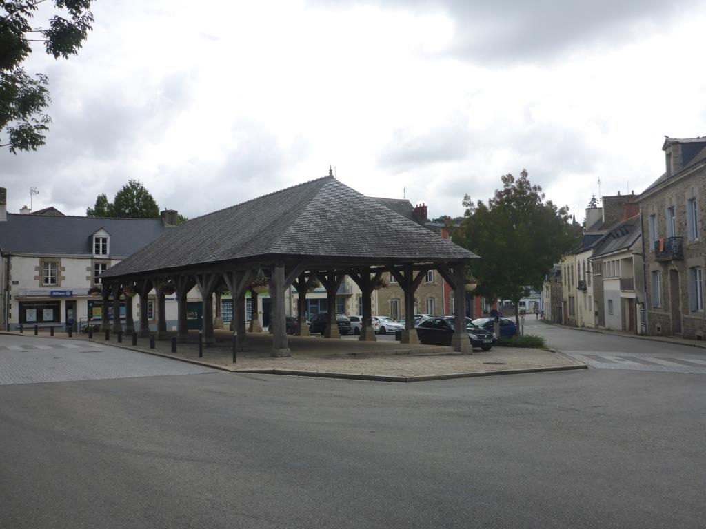 Markthalle in Rohan (Bild: Klaus Dapp)