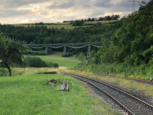 Sauschwänzlebahn vom Bahnhof Epfenhofen aus in Richtung Blumberg (Bild: Klaus Dapp)