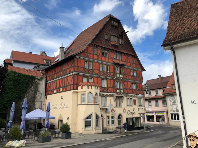 Cafe oberhalb der Altstadt (Bild: Klaus Dapp)